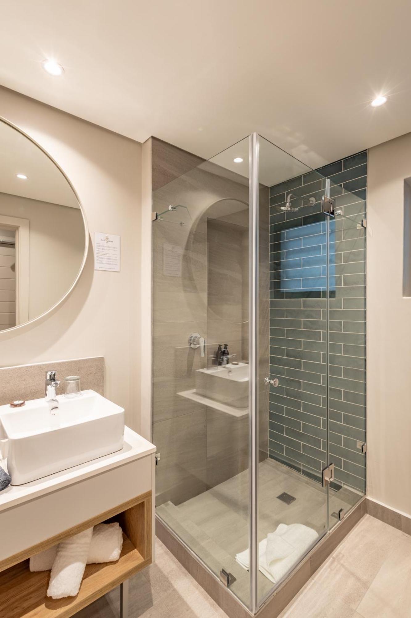 Plett Quarter Hotel - Lion Roars Hotels & Lodges Plettenberg Bay Εξωτερικό φωτογραφία